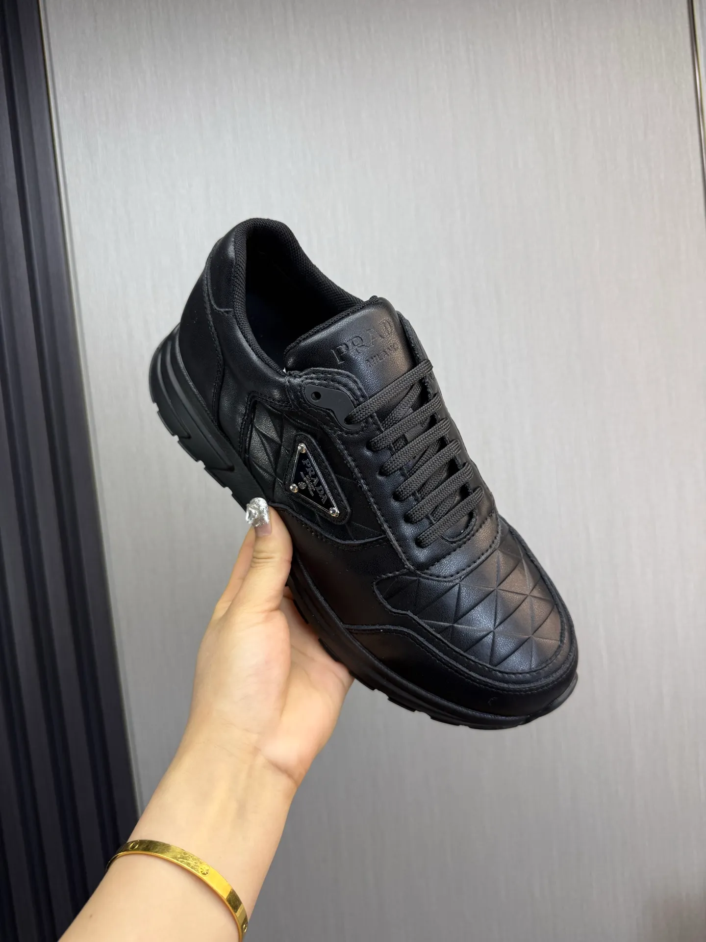 Men's shoes 520💰 [PRADA] Men's shoes are popular in the counter, official website is synchronized, high-quality shipments ✔️Original cowhide splicing + cowhide lining, 1🆚1 replica, original original sole, 38-45 (45 customized, non-refundable)